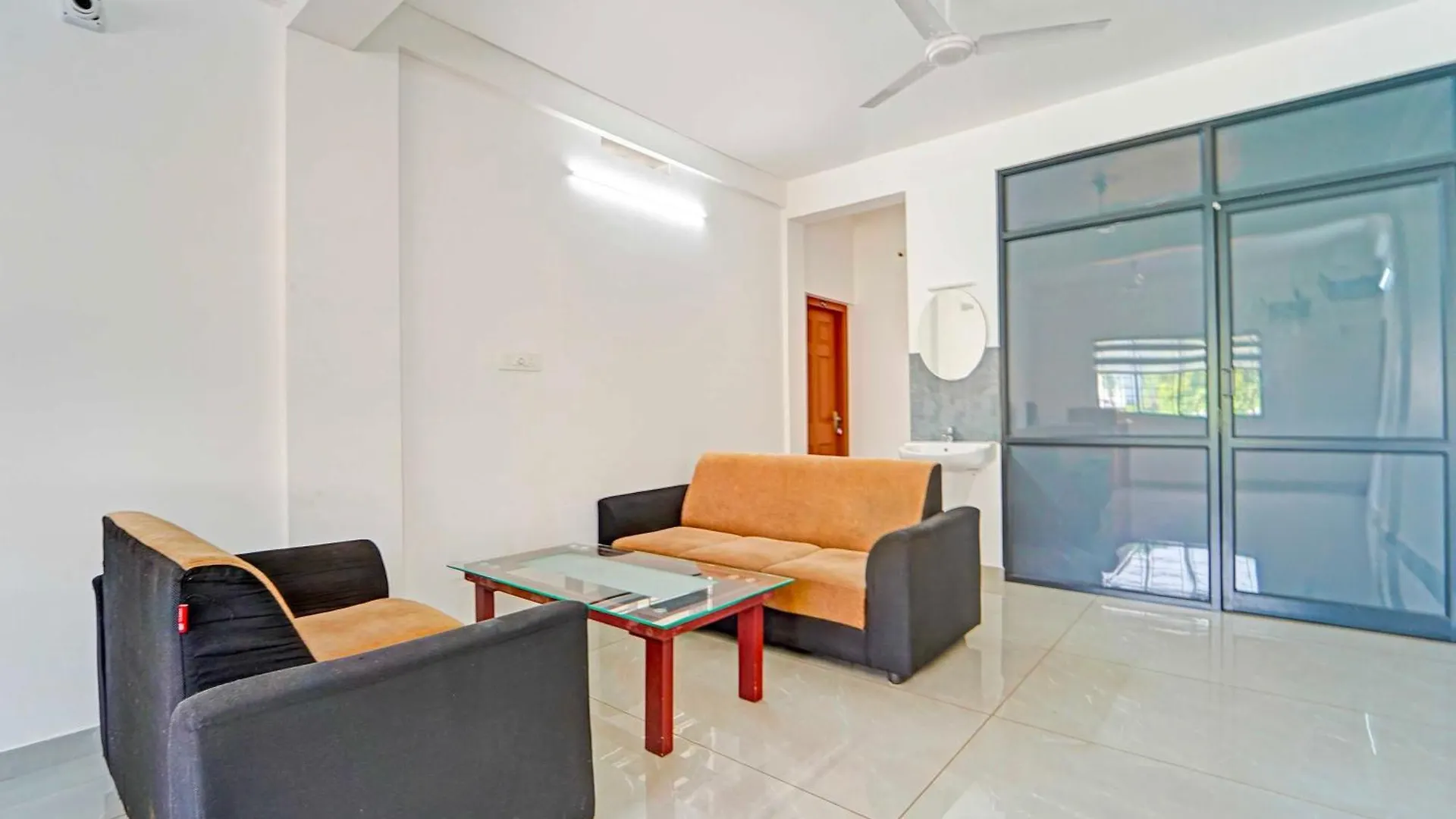 Collection O Kalamassery Near Medical College Kochi 3*,  India